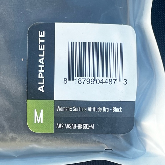 COPY - Alphalete Surface Altitude Bra - Black - Picture 4 of 4